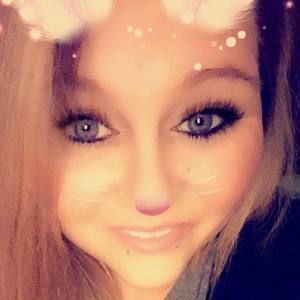 Meet your Posher, Crystal